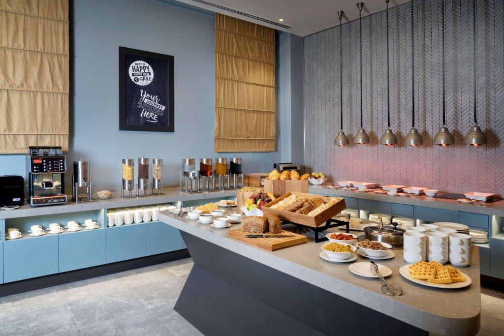 Hampton By Hilton Tashkent Hotel Екстериор снимка