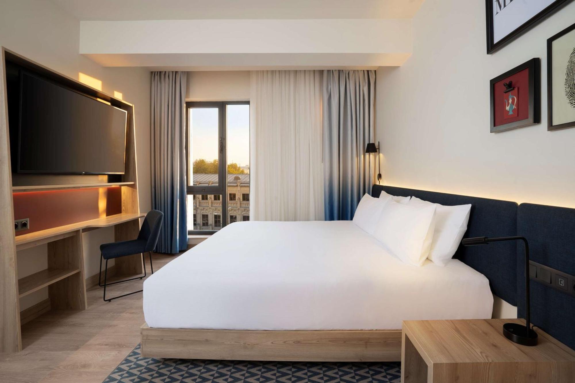 Hampton By Hilton Tashkent Hotel Екстериор снимка